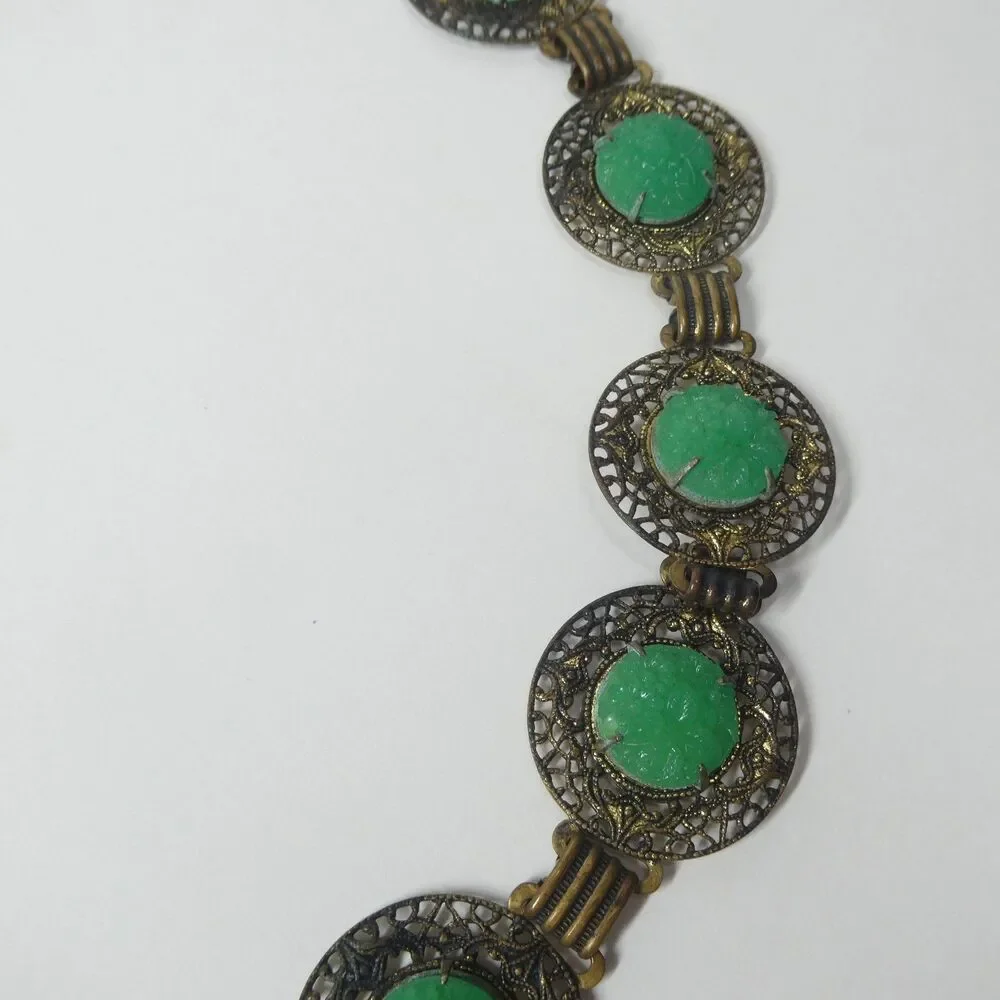 Metal Flower Link Belt w/ Carved Green Glass 26